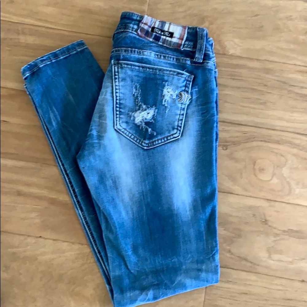 Miss Me Size 27